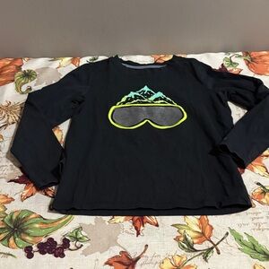 5/$15 DSG Black Long Sleeve Shirt with Ski Goggle Design